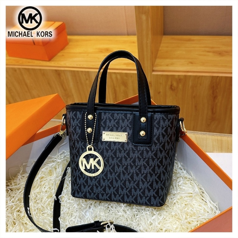 Bolsa Transversal Versátil e C - Luxury Bags Michael Kors avaliação e preço