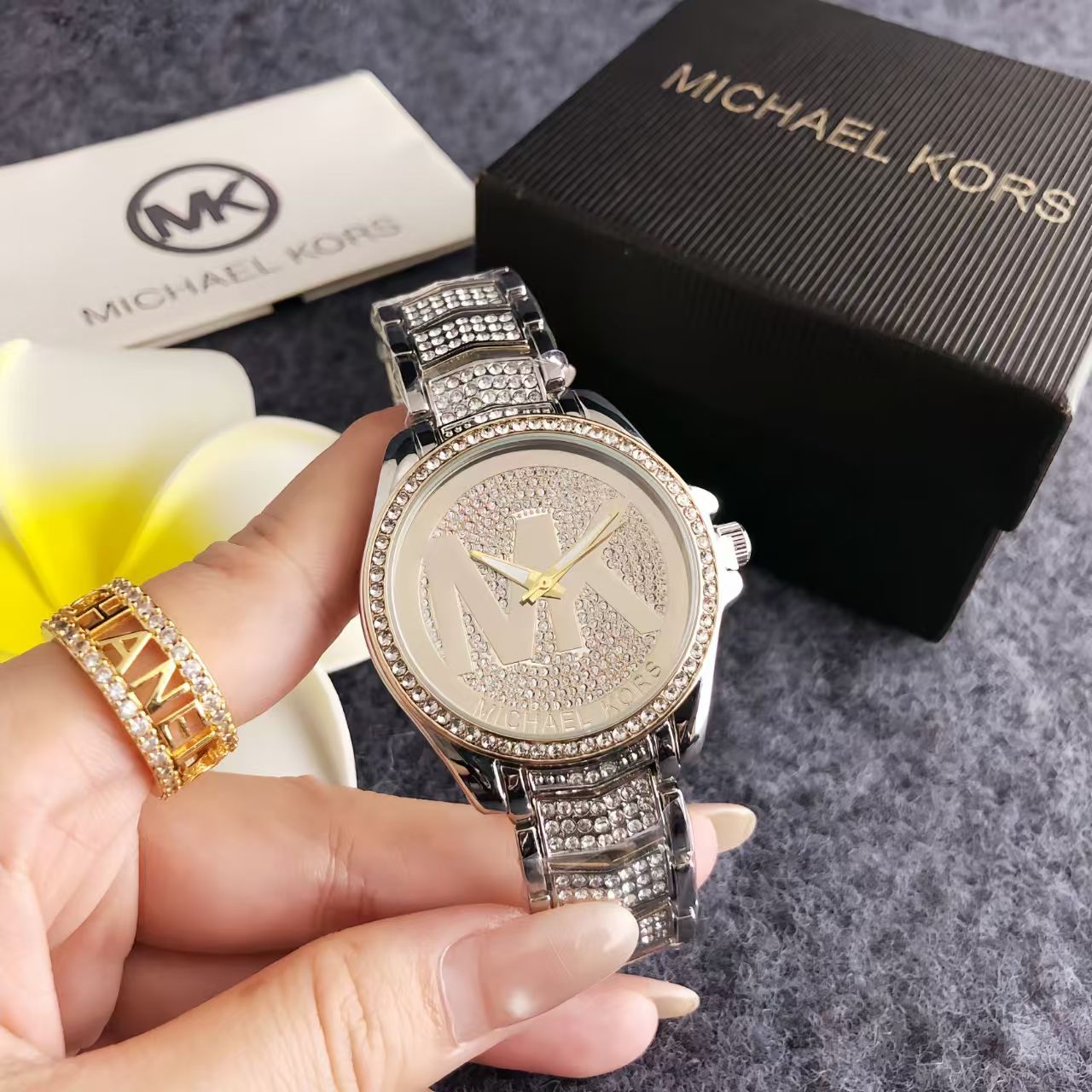 Relógio e Carteira Feminina Mi - Luxury Bags Michael Kors avaliação e preço