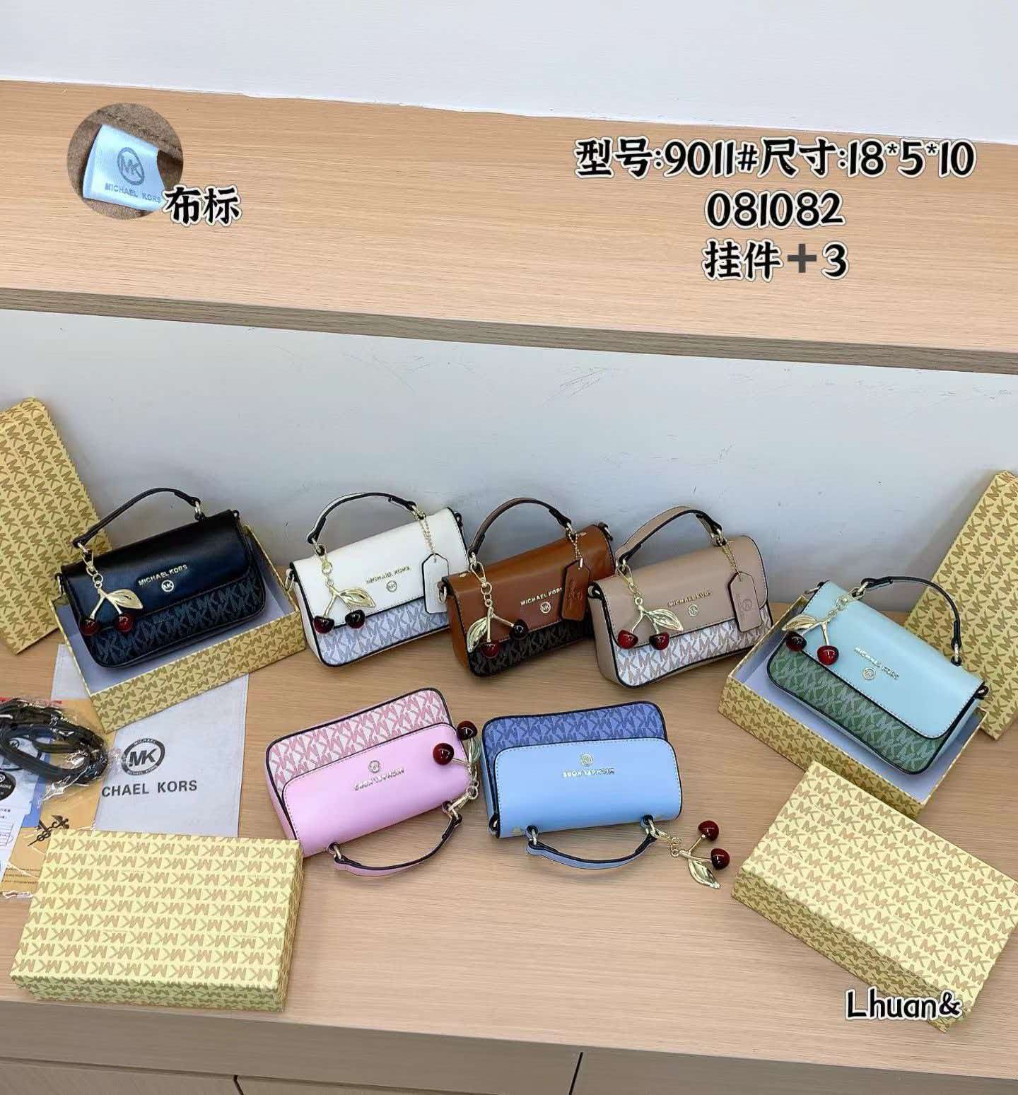 Bolsa de Ombro de Designer de  - Luxury Bags Michael Kors avaliação e preço
