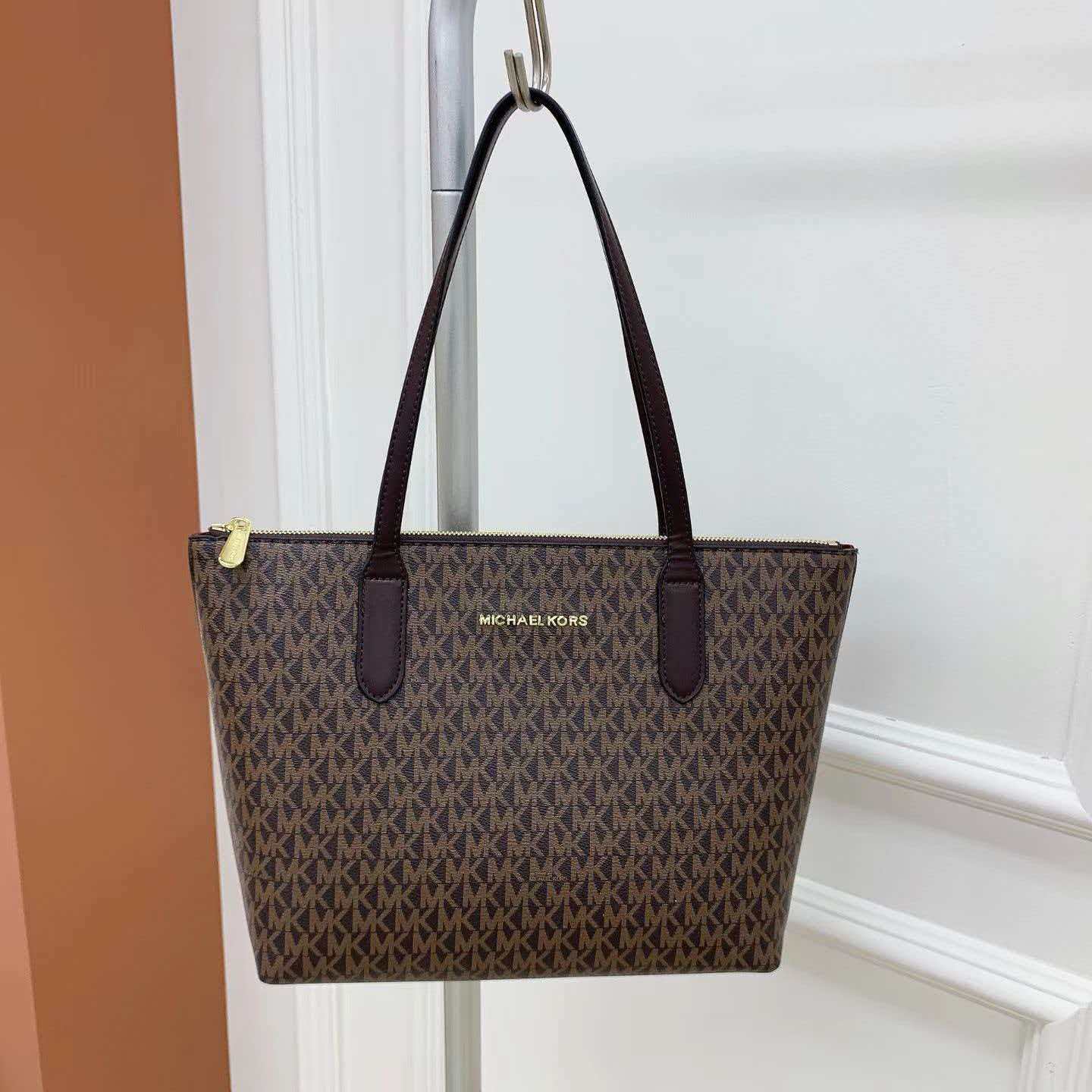 Bolsa Transversal Elegante Fem - Luxury Bags Michael Kors avaliação e preço